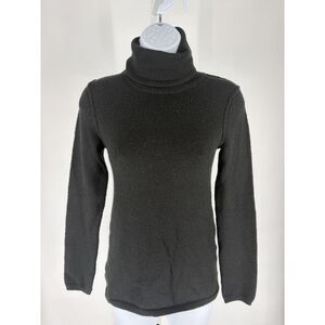 Classic GAP charcoal black wool-blend turtleneck sweater